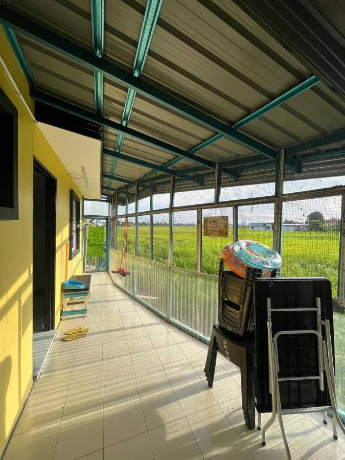 Kasih Alza -ada 2 Unit - View Sawah Padi , Private Pool -prefer Direct Booking- *