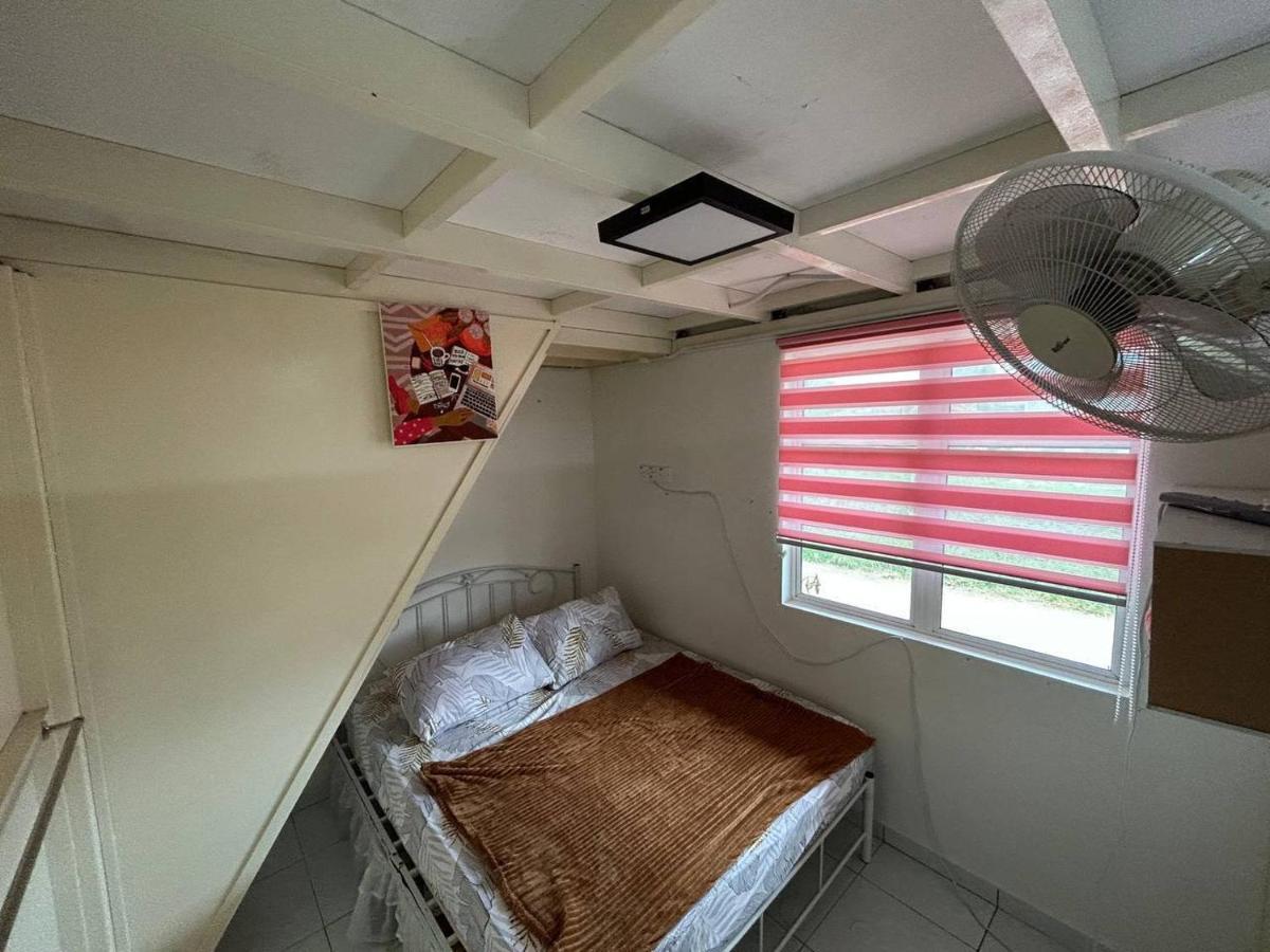 Kasih Alza -ada 2 Unit - View Sawah Padi , Private Pool -prefer Direct Booking- Holiday home Malacca